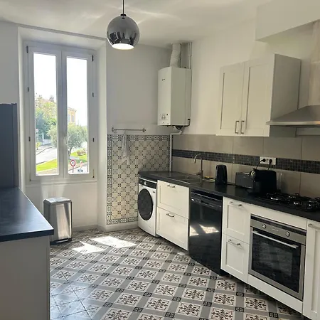 Suzanne Apartment *